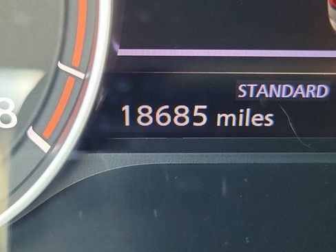 Certified 2025 Nissan Rogue SV FWD image 27