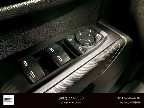 Used 2022 Chevrolet Silverado 2500 Custom w/ Custom Value Package image 24