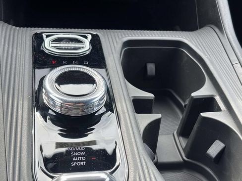 New 2026 Jeep Cherokee Laredo AWD/4WD image 11