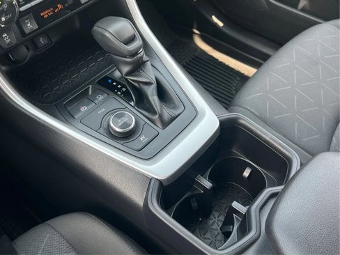 Used 2022 Toyota RAV4 XLE w/ Convenience Package AWD/4WD image 21