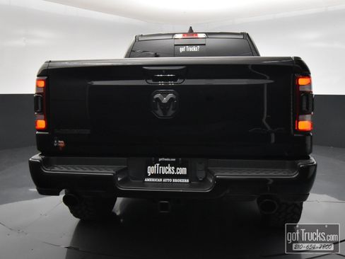 Used 2023 RAM 1500 Laramie AWD/4WD image 6