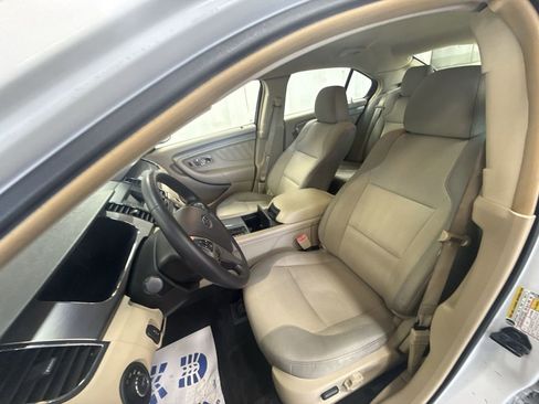 Used 2015 Ford Taurus SEL FWD image 27
