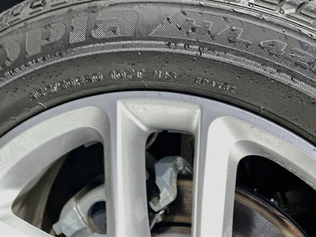 Used 2024 Dodge Durango GT RWD image 32