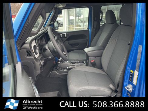 New 2026 Jeep Gladiator Willys image 10