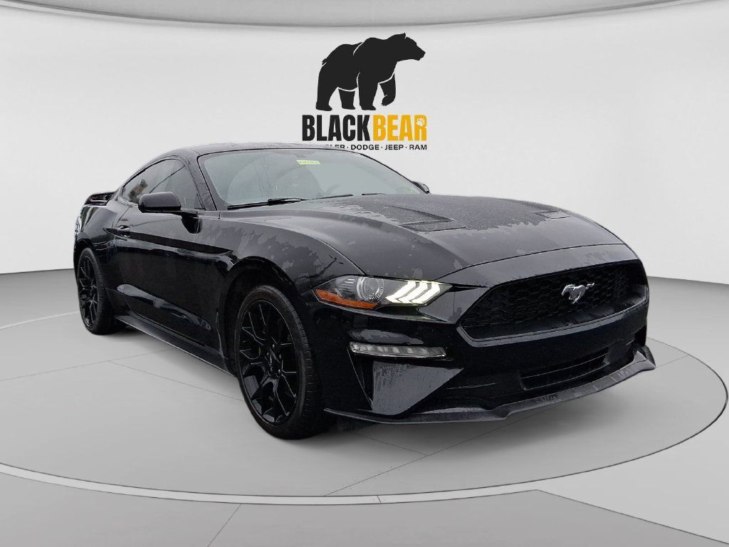 Used 2018 Ford Mustang Coupe w/ Ecoboost Performance Package RWD image 1