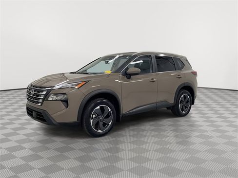 Certified 2024 Nissan Rogue SV w/ SV Premium Package image 6