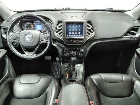 Used 2021 Jeep Cherokee Trailhawk image 22