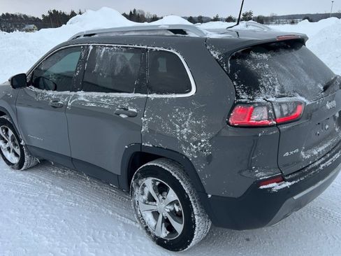 Used 2019 Jeep Cherokee Limited image 5