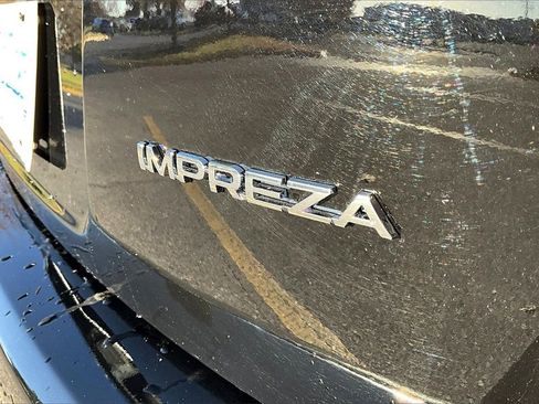 Used 2023 Subaru Impreza Premium image 8