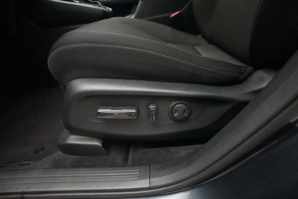 Used 2024 Honda CR-V EX image 28