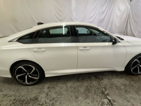 Used 2022 Honda Accord Sport Special Edition image 9