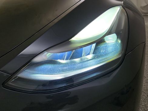 Used 2024 Tesla Model Y Performance AWD/4WD image 35
