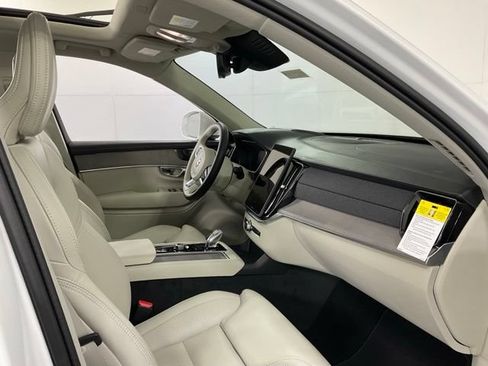 New 2026 Volvo XC90 B5 Ultra AWD/4WD image 30