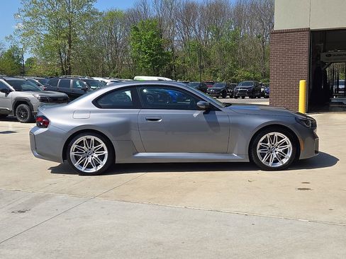 Used 2025 BMW M2 image 7