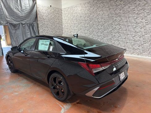 New 2026 Hyundai Elantra Sport FWD image 5