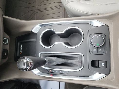 Used 2019 Chevrolet Traverse Premier w/ Driver Confidence II Package image 37