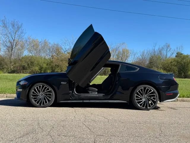 Used 2018 Ford Mustang GT w/ Equipment Group 301A RWD image 29