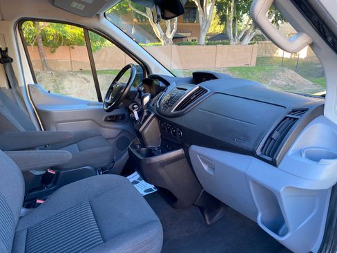 Used 2016 Ford Transit 350 XL image 42