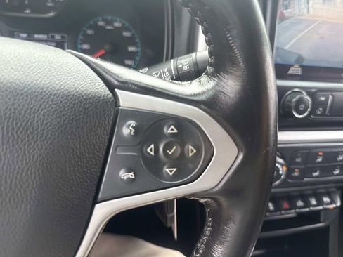 Used 2022 Chevrolet Colorado LT w/ Safety Package image 31