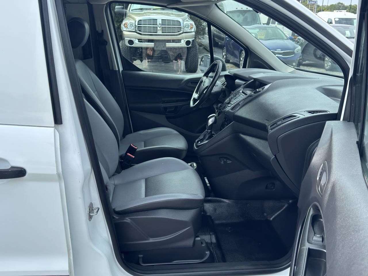 Used 2017 Ford Transit Connect XL FWD image 15