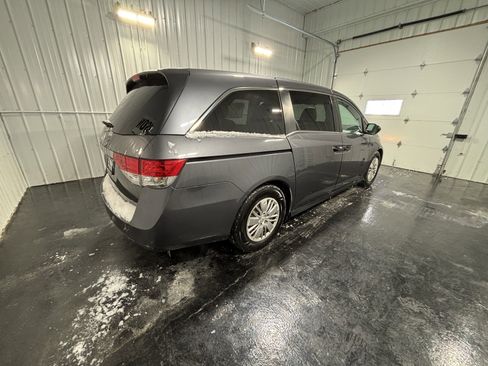 Used 2017 Honda Odyssey LX image 4
