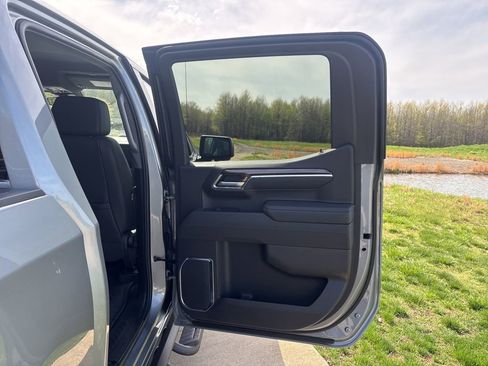 New 2026 Chevrolet Silverado 1500 LT Trail Boss w/ LT Trail Boss Premium Package AWD/4WD image 46