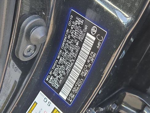 Used 2020 Toyota Corolla LE image 23