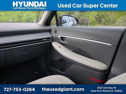 Used 2024 Hyundai Sonata SEL w/ Convenience Package FWD image 17