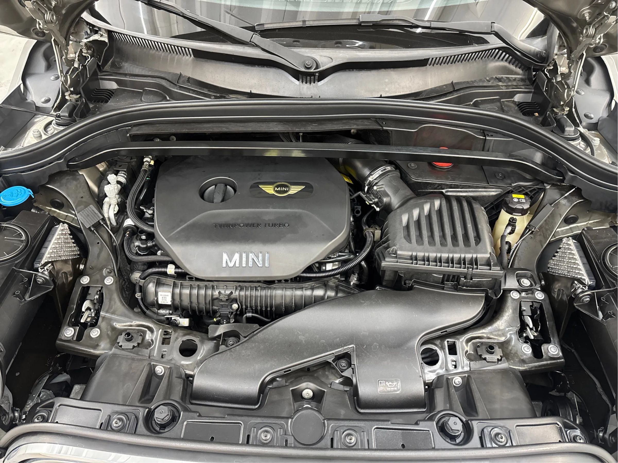 Used 2019 MINI Cooper Countryman S w/ Premium Package AWD/4WD image 29