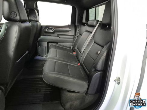 Used 2022 Chevrolet Silverado 1500 LTZ w/ LTZ Convenience Package II AWD/4WD image 25