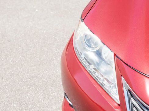 Used 2014 Lexus ES 350 w/ Premium Package FWD image 11