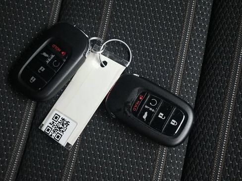 Used 2026 Honda CR-V TrailSport image 21