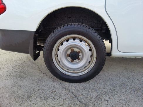 Used 2014 Nissan NV200 S w/ Cruise Control Package image 10