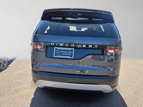 Used 2025 Land Rover Discovery Metropolitan Edition AWD/4WD image 4