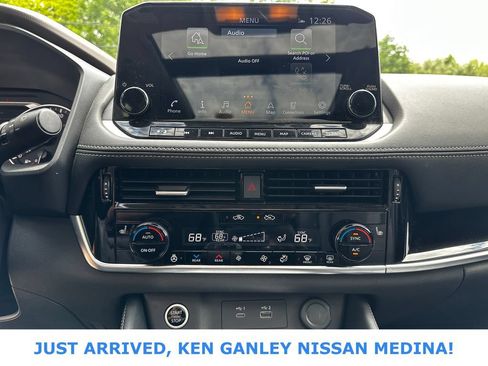 Certified 2023 Nissan Rogue SL w/ SL Premium Package AWD/4WD image 11