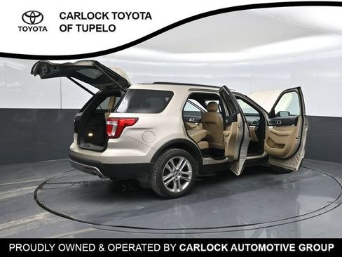 Used 2017 Ford Explorer Limited w/ Equipment Group 301A FWD image 64