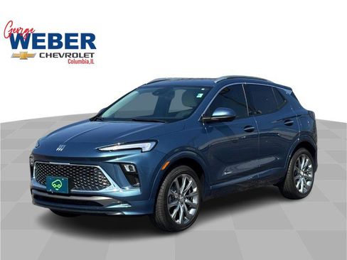 Used 2025 Buick Encore GX Avenir w/ Avenir Technology Package image 1