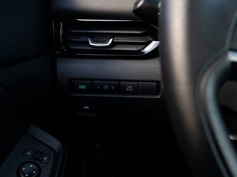 New 2025 Nissan Sentra SV image 13