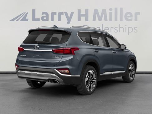 Used 2019 Hyundai Santa Fe AWD image 2