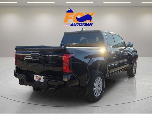 New 2026 Toyota Tacoma SR5 image 4