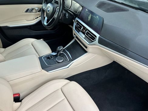 Used 2021 BMW 330i Sedan w/ Convenience Package RWD image 14