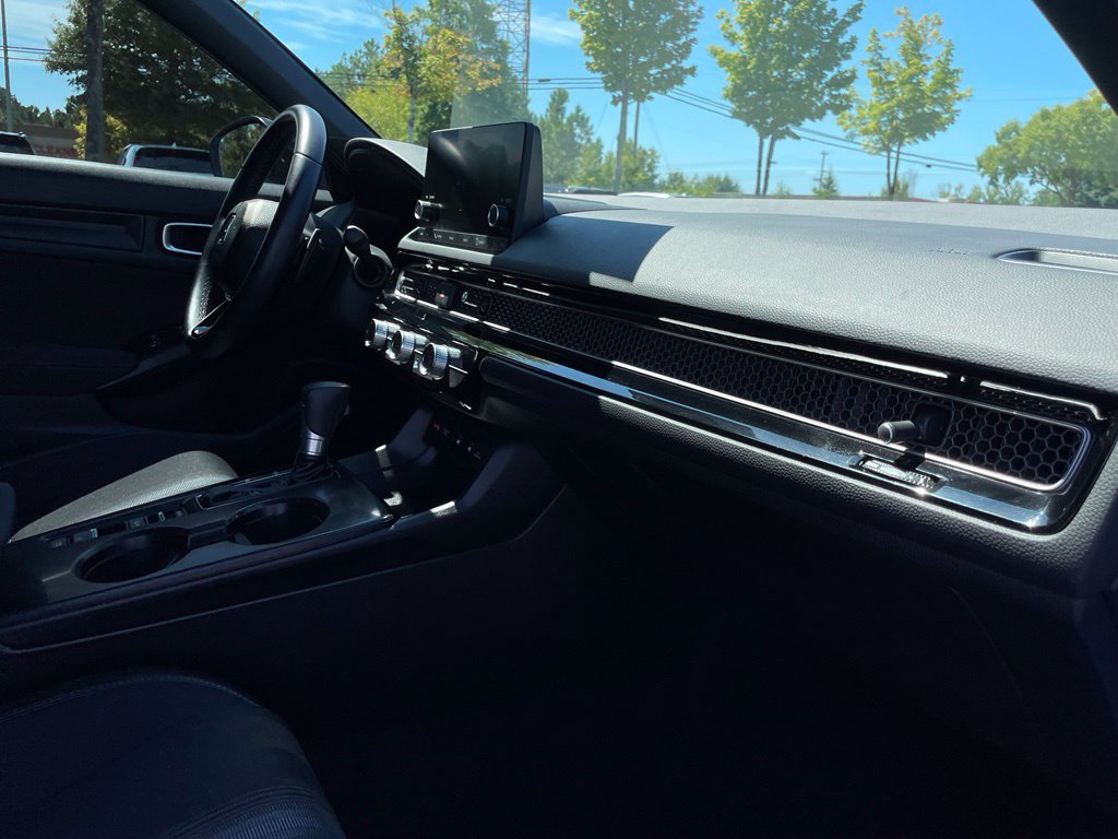 Certified 2025 Honda Civic Sport image 33