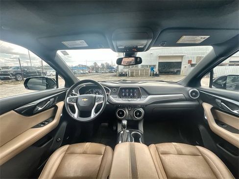 Certified 2022 Chevrolet Blazer Premier w/ Enhanced Convenience Package image 19