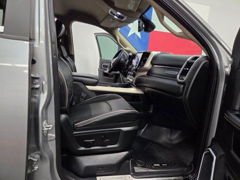 Used 2019 RAM 2500 Laramie AWD/4WD image 8