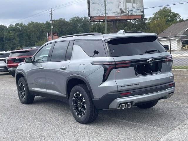 New 2027 Chevrolet Traverse Z71 w/ Enhanced Driving Package AWD/4WD image 5
