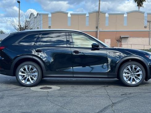 New 2026 MAZDA CX-90 3.3 Turbo w/ Preferred Package AWD/4WD image 3