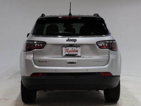 Used 2025 Jeep Compass Limited AWD/4WD image 7