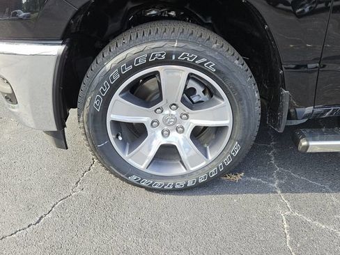 New 2026 RAM 1500 Tradesman AWD/4WD image 9
