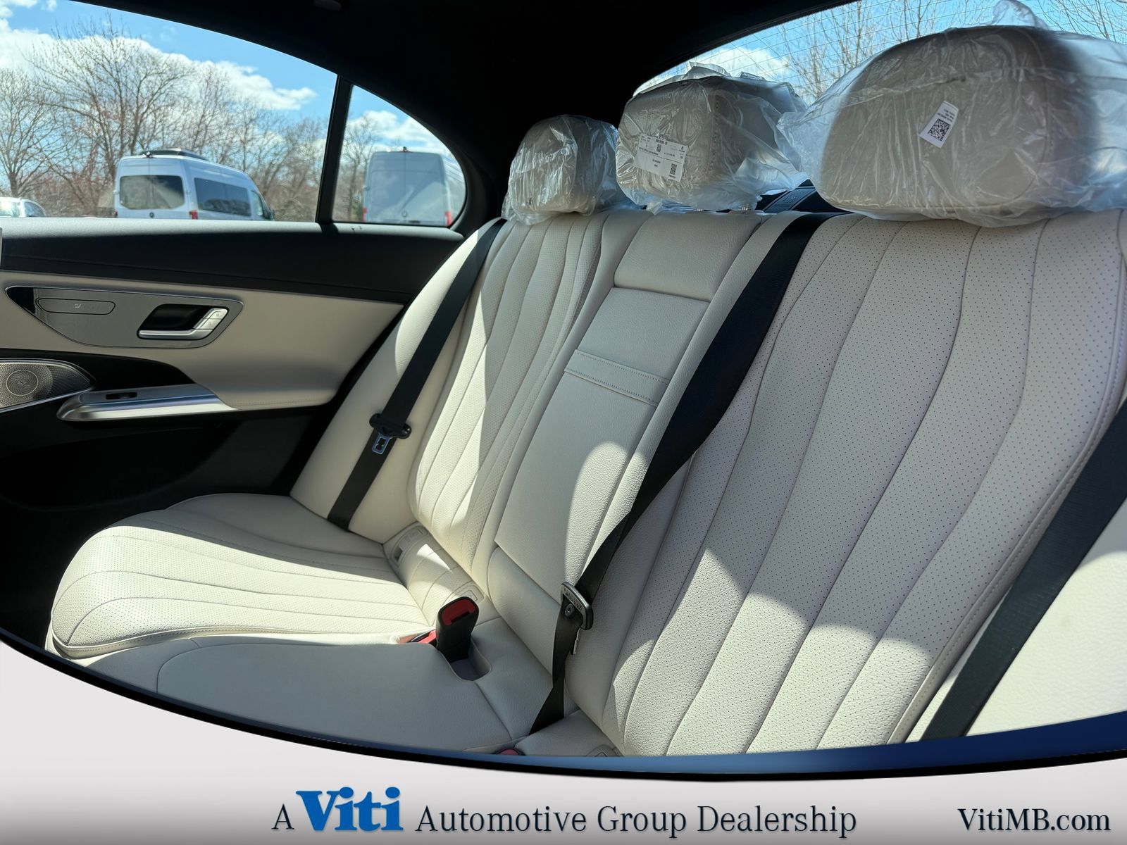 New 2026 Mercedes-Benz E 450 4MATIC Sedan image 15