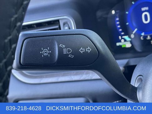 Certified 2022 Ford Explorer Platinum w/ Equipment Group 601A image 25